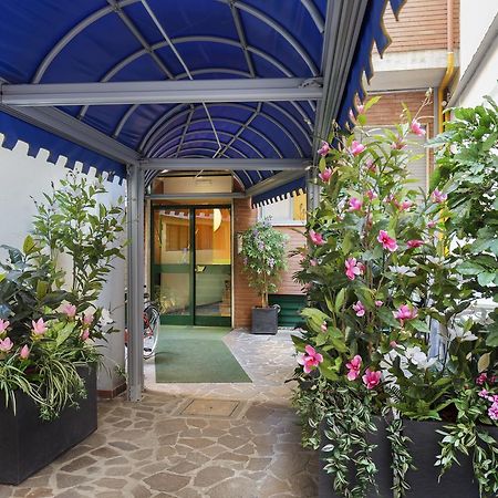 Residence Mignoncase Tre Μιλάνο Εξωτερικό φωτογραφία
