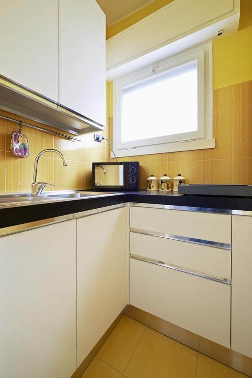 Residence Mignoncase Tre Μιλάνο Δωμάτιο φωτογραφία