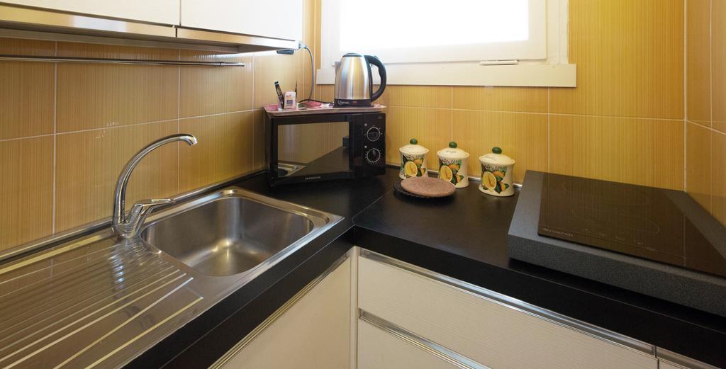 Residence Mignoncase Tre Μιλάνο Εξωτερικό φωτογραφία